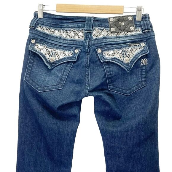 Miss Me Y2K Jeans Women's Size 29 Bling Rhinestone Back Flap Bootcut Dark Wash - Picture 5 of 12